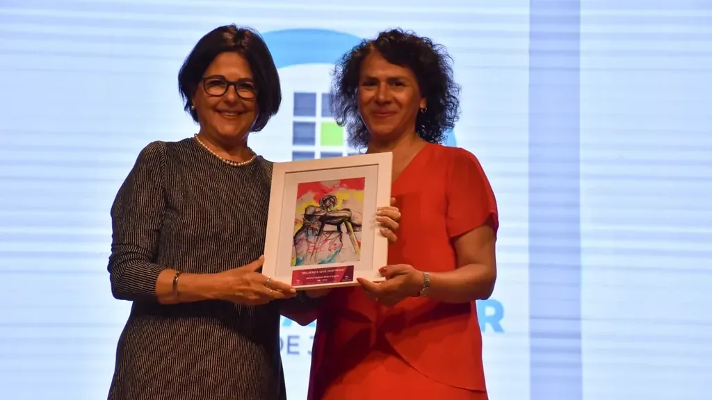 Mujeres destacadas. Reconocimiento "Mujeres que Inspiran" en la capital